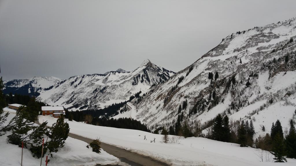 Damuelser Horn Buitenkant foto